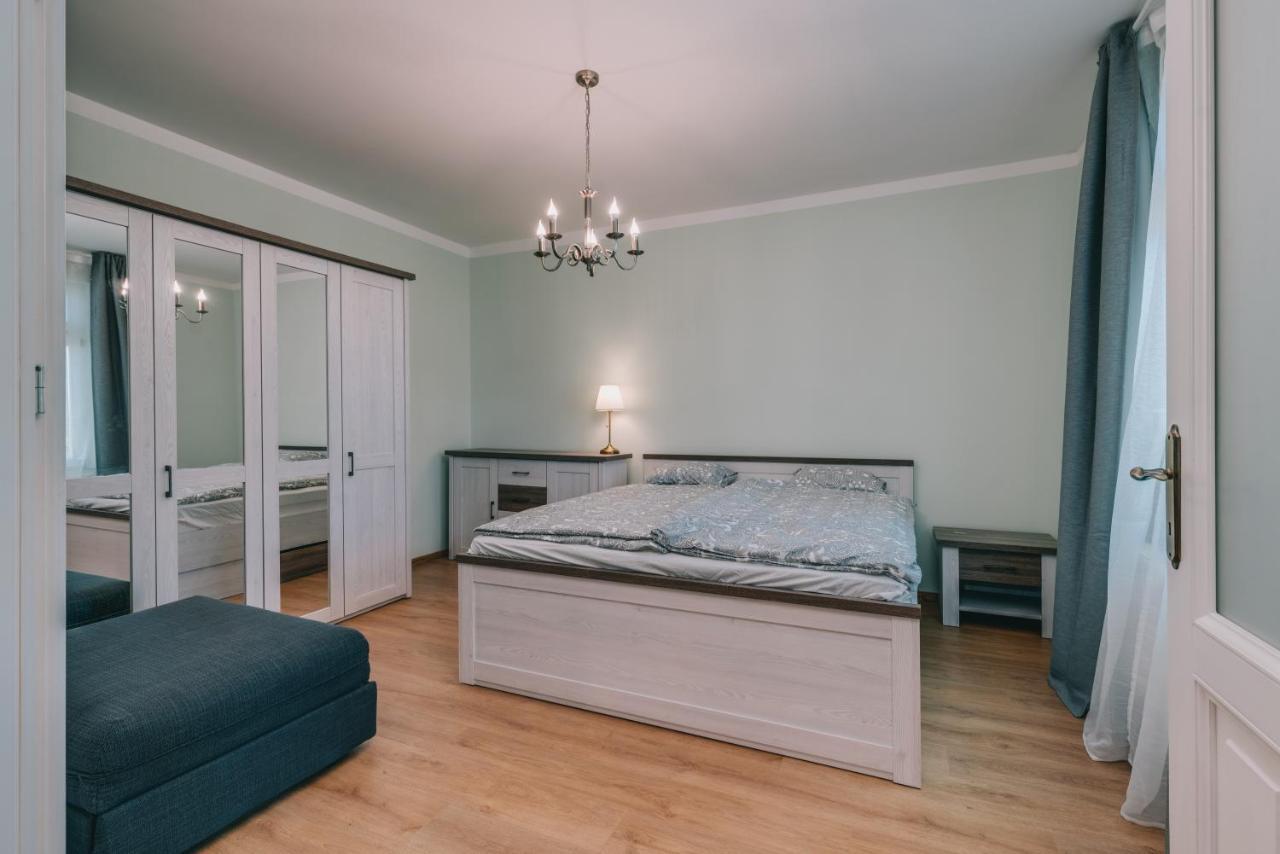 Bringa Villa Balatonlelle Exteriör bild
